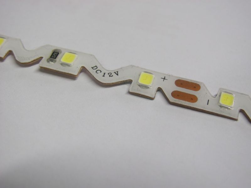 LED pásek 12V čistá bílá 8W/m krytí silikon S-typ