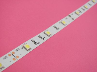 LED pásek 12V čistá bílá 7,2W/m bez krytí