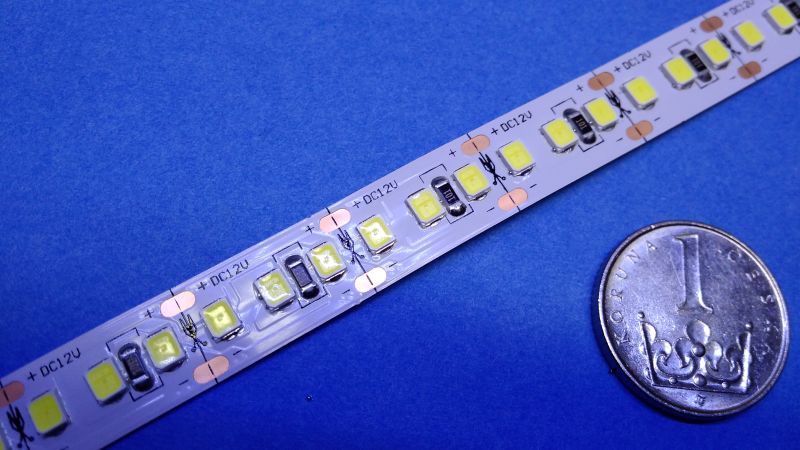 LED pásek 12V čistá bílá 180ks>18W/m bez krytí