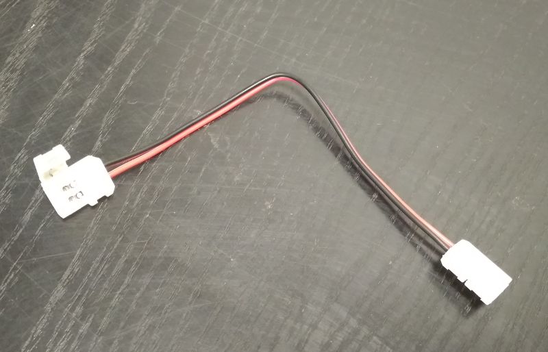 Click konektor kabelová propojka pro LED pásky 8mm